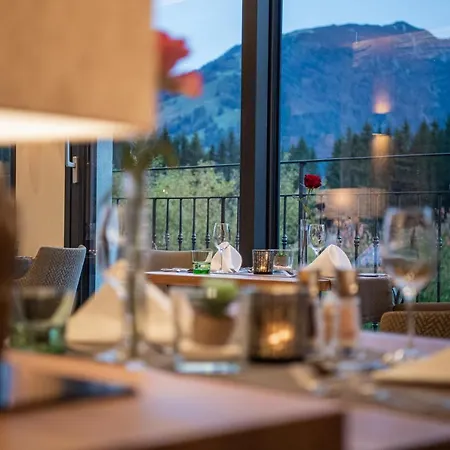 Hotel Alpina Wellness & Kössen