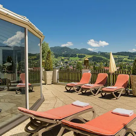 Alpina Wellness & 4* Kössen