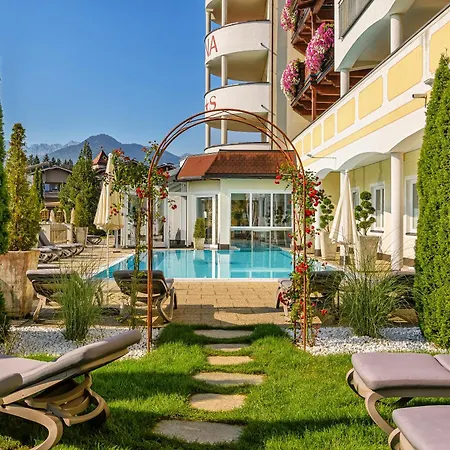 Ξενοδοχείο Alpina Wellness &