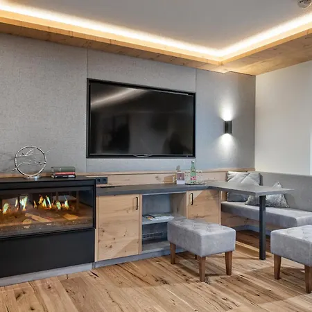 Alpina Wellness & Отель 4*