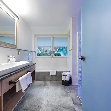 Отель Alpina Wellness &