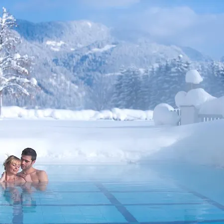 Alpina Wellness & 4*